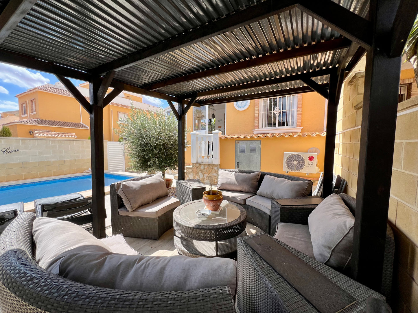 Casa Aksi